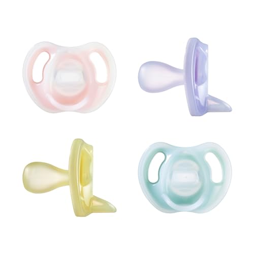 Tommee Tippee Ultra-light Pacifier, 6-18m, 4 Pack, Symmetrical One-Piece Design, BPA-free Silicone Binkies, Lightweight, Breathable Air Holes, Newborn Baby Pacifiers