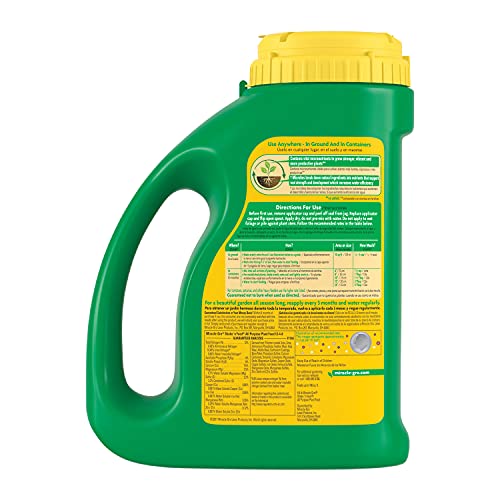 Miracle-Gro Shake 'N Feed All Purpose Plant Food, For In-Ground and Container Plants, Feeds for up to 3 Months, 4.5 lbs.