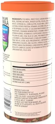 Tetra Goldfish Flakes, Nutritionally Balanced Diet for Aquarium Fish, Vitamin C Enriched Flakes, 8.81 Ounces