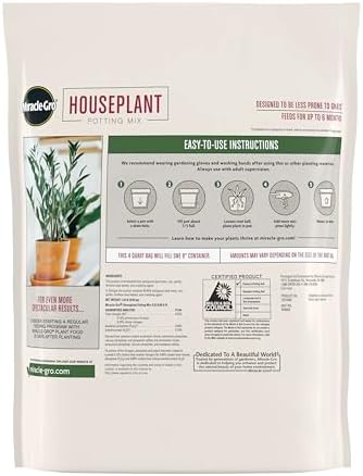 Miracle-Gro Houseplant Potting Mix: Fertilized, Perlite Soil for Indoor Gardening, Designed to Be Less Prone to Gnats, 4 qt.