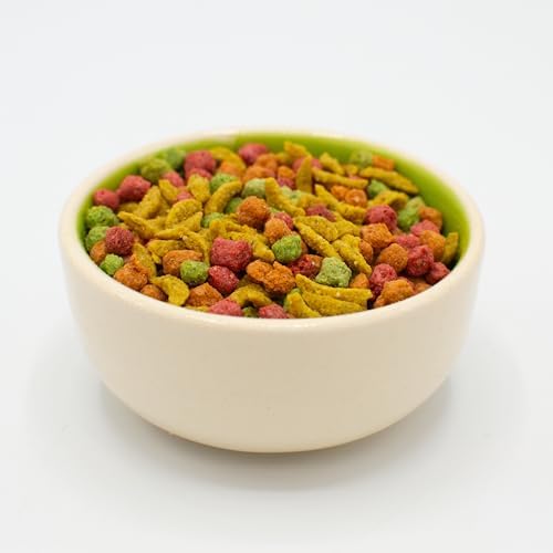 ZuPreem FruitBlend Bird Pellets, Daily Bird Food for Cockatiel, Lovebird, Quaker, Small Conure, Lorikeet, Core Nutrition for Medium Birds, Cockatiel Pellets, Conure Food (M, 2 lbs)