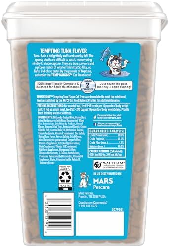 Temptations Classic Crunchy and Soft Cat Treats Tempting Tuna Flavor, 30 oz. Tub