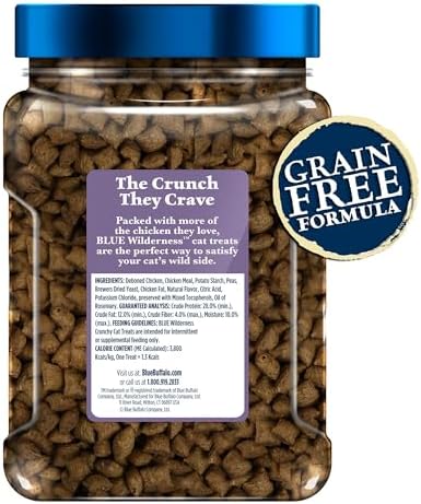 Blue Buffalo Wilderness Crunchy Cat Treats, Chicken 12-oz Tub