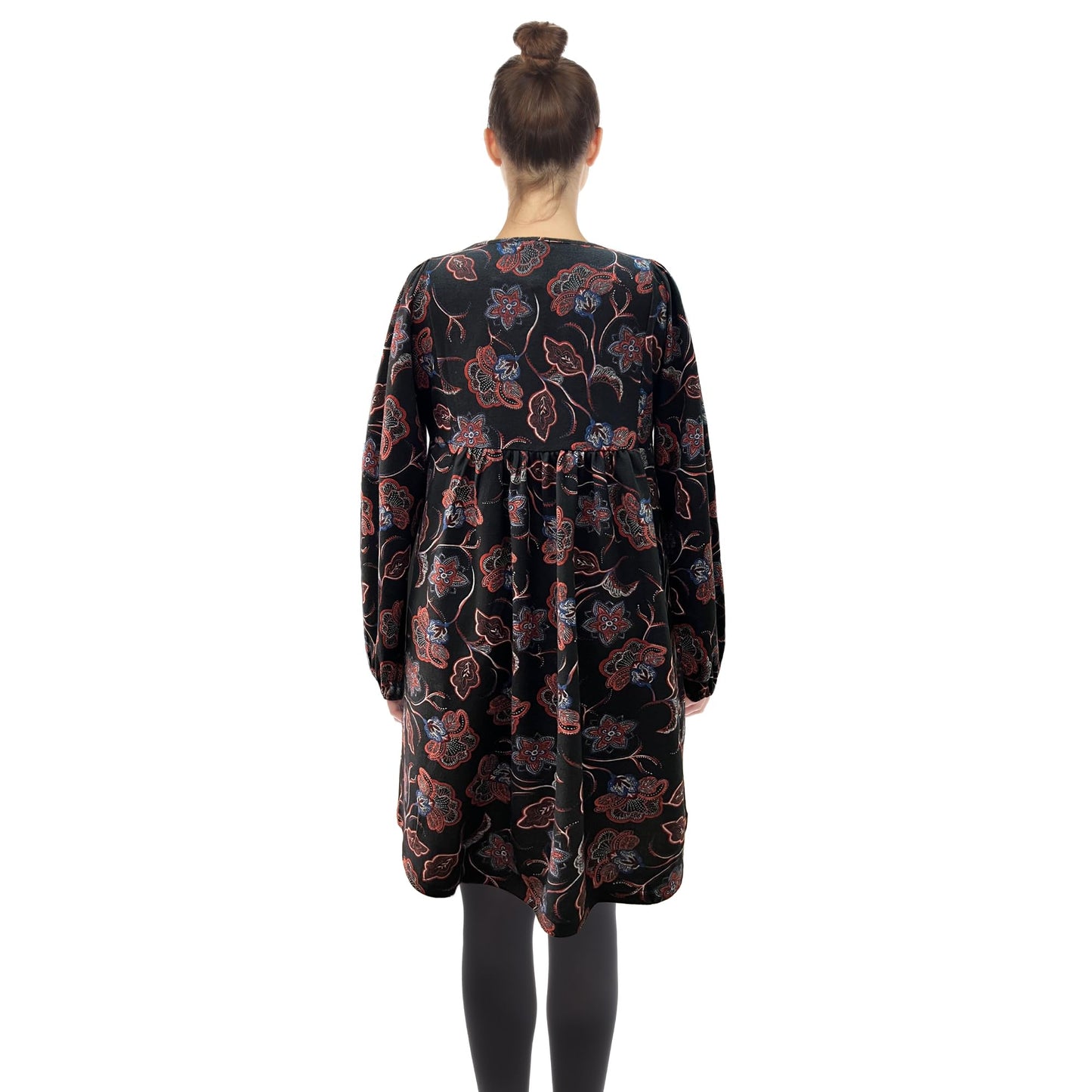 white mark Women's Floral Paisley Long Sleeve Embroidered Relaxed Sweater Dress Black/Burgundy