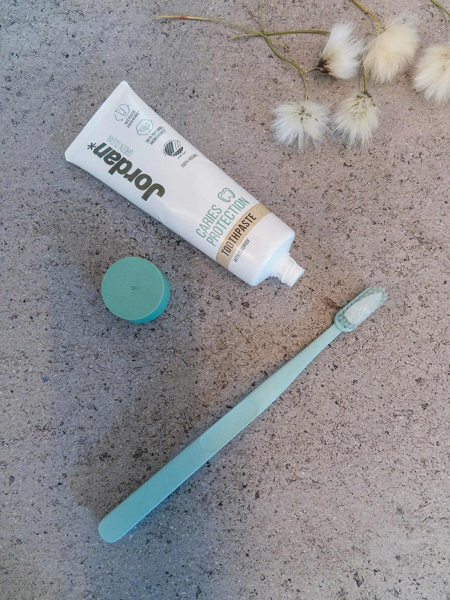 Jordan Green Clean Manual Toothbrush - Sustainable, Scandinavian Design, Soft Bristles, Mixed Colors, 4 Units