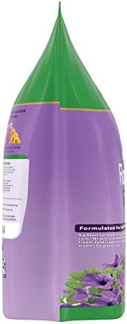 Miracle-Gro Water Soluble Bloom Booster Flower Food, Plant Food for Annual and Perennial Flowers, In-Ground and Container Plants, Roses, Hydrangeas, Hibiscus, 5.5 lb.