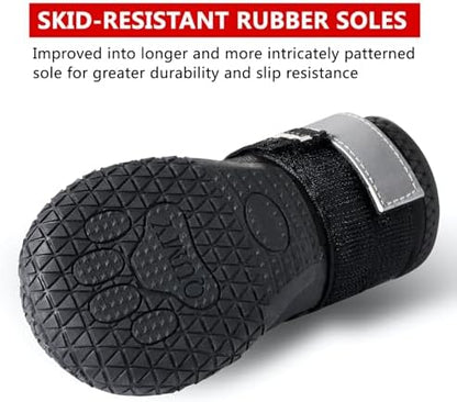 QUMY Dog Shoes for Large Dogs, Medium Dog Boots & Paw Protectors for Winter Snowy Day, Summer Hot Pavement, Water-Resistant in Rainy Weather, Outdoor Walking, Indoor Hardfloors Skid-Resistant Sole