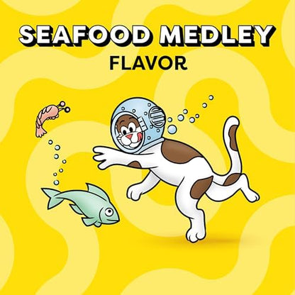 Temptations Classic Crunchy and Soft Cat Treats, Seafood Medley Flavor, 30 oz. Tub