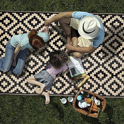 SAND MINE Waterproof Outdoor Rug 5x8 ft, Plastic Reversible Rug, Modern Area Rug, Large Floor Mat for Outdoors, RV, Patio, Backyard, Deck, Picnic, Beach, Camping, Black & Beige