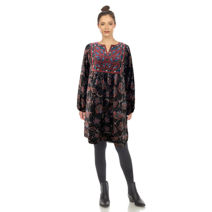 white mark Women's Floral Paisley Long Sleeve Embroidered Relaxed Sweater Dress Black/Burgundy